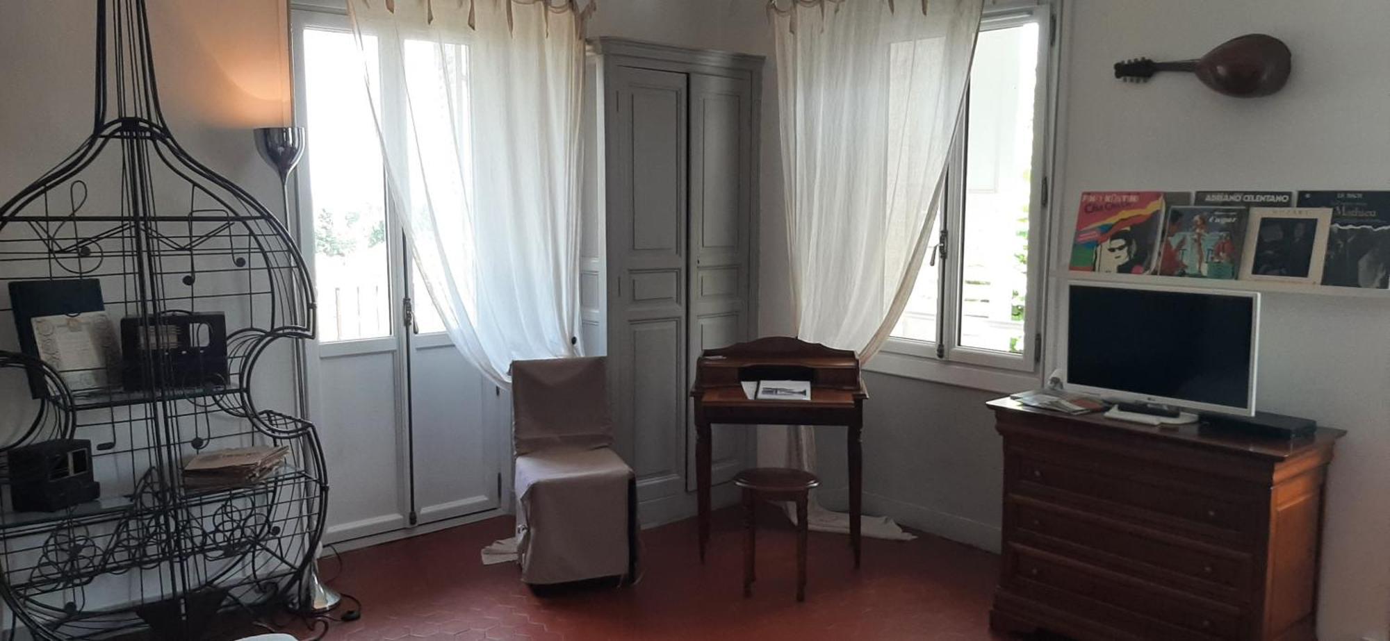 Bed And Breakfast La Grande Lauzade Le Luc Buitenkant foto