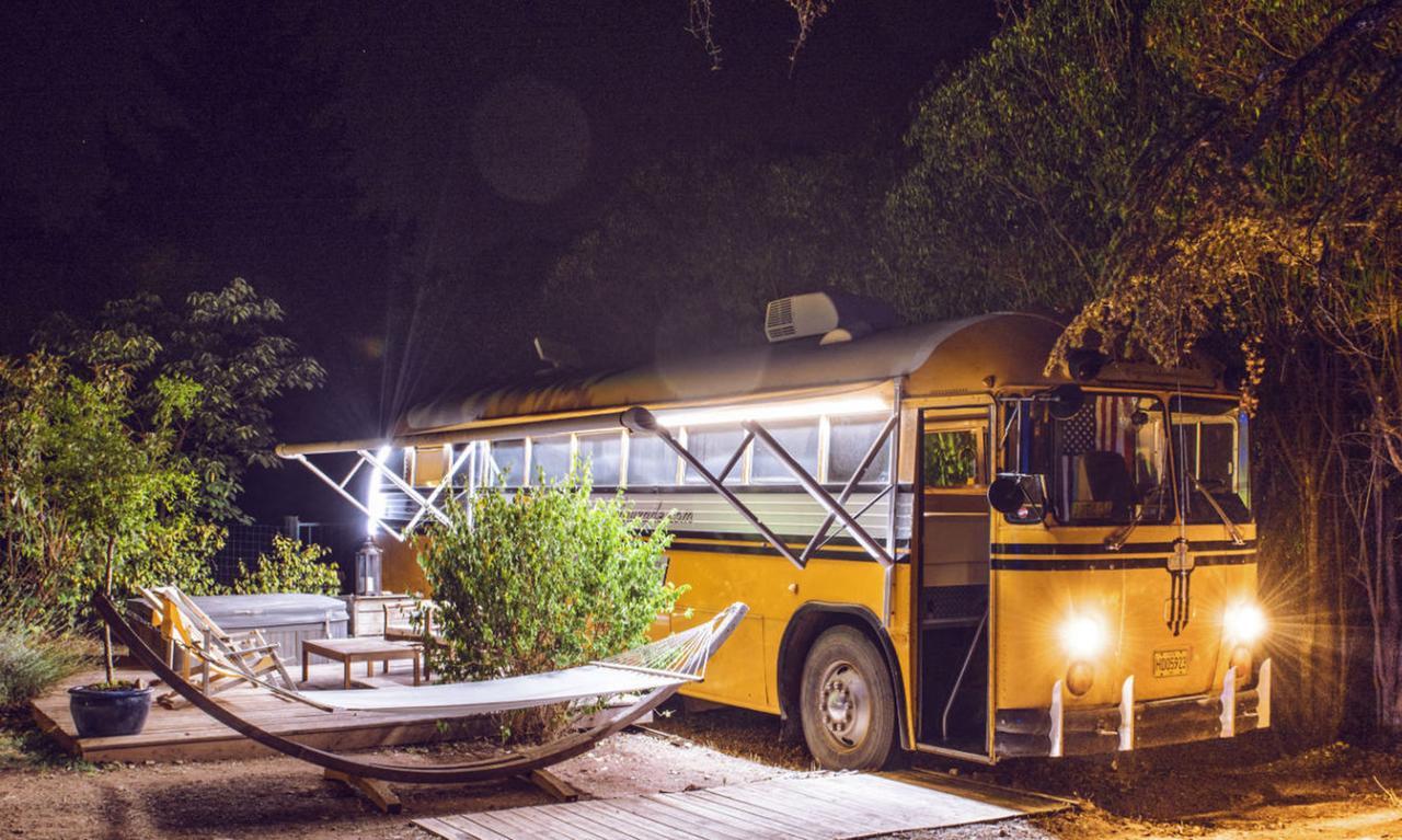 Bed And Breakfast La Grande Lauzade Le Luc Buitenkant foto